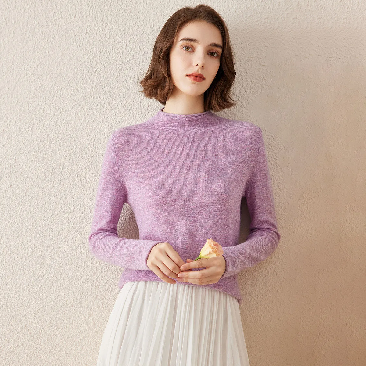 100% Cashmere Round Neck Lightweight Knit sweater