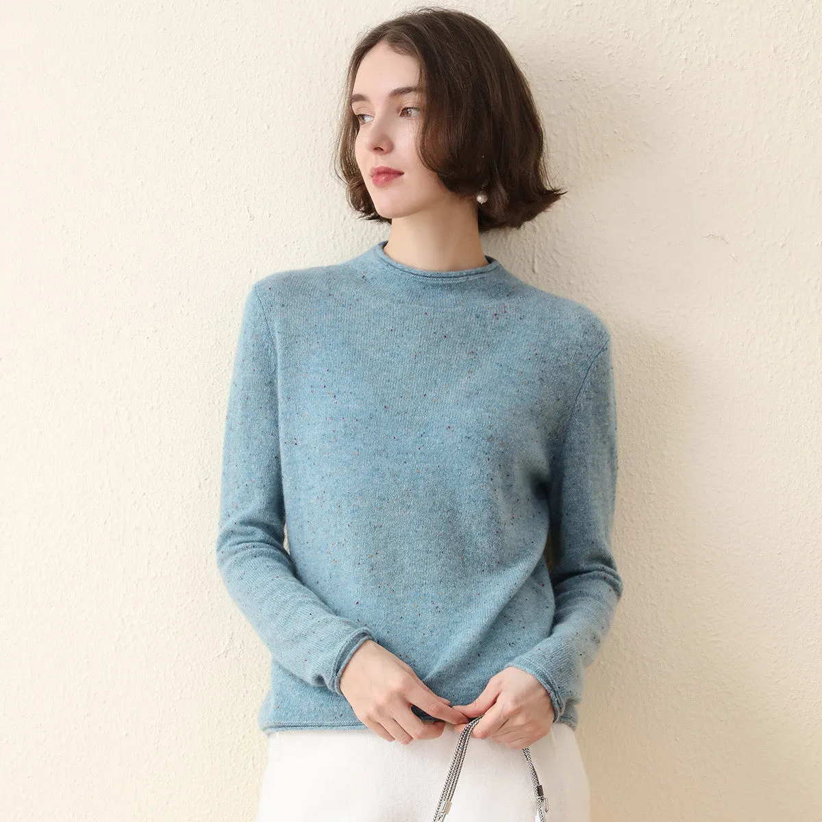 100% Cashmere Round Neck Lightweight Knit sweater