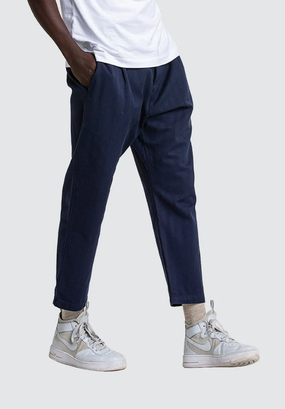 Cotton Weekend Trouser | Black Iris (Navy)