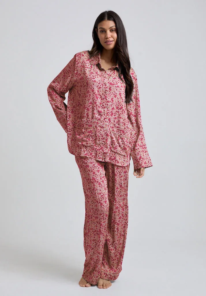 Evie Long Sleeve Aster Print Pyjama Set In Pink