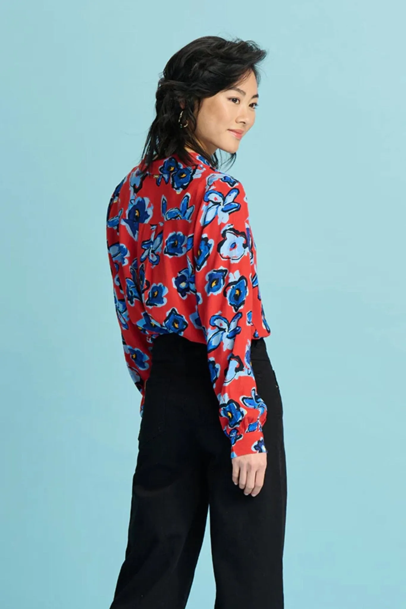 MILA FLOWER BLOUSE - SP7463