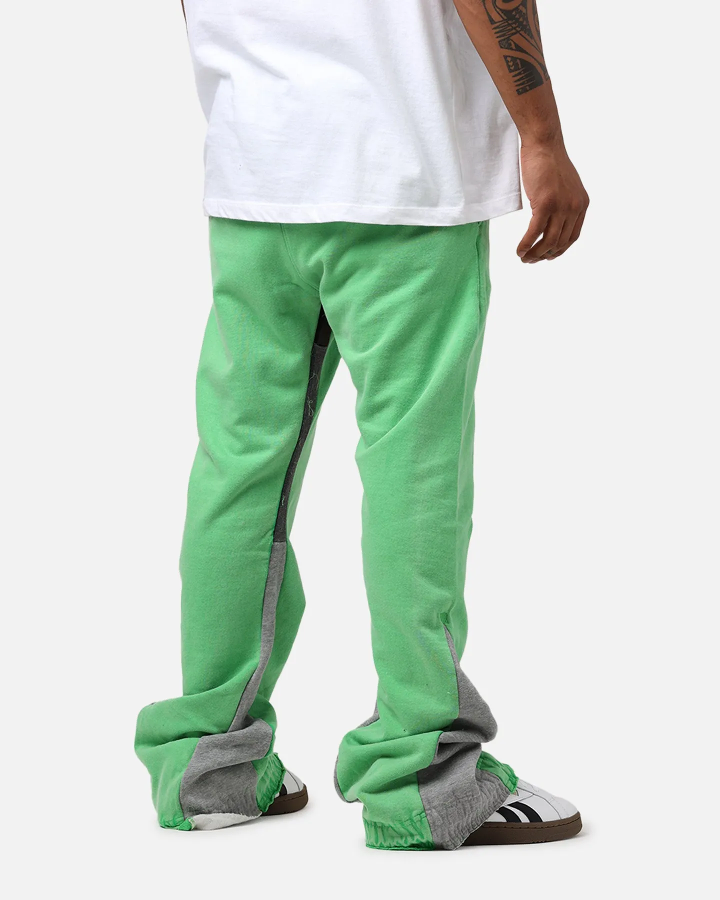 MNML Embroidered Contrast Bootcut Sweatpants Green