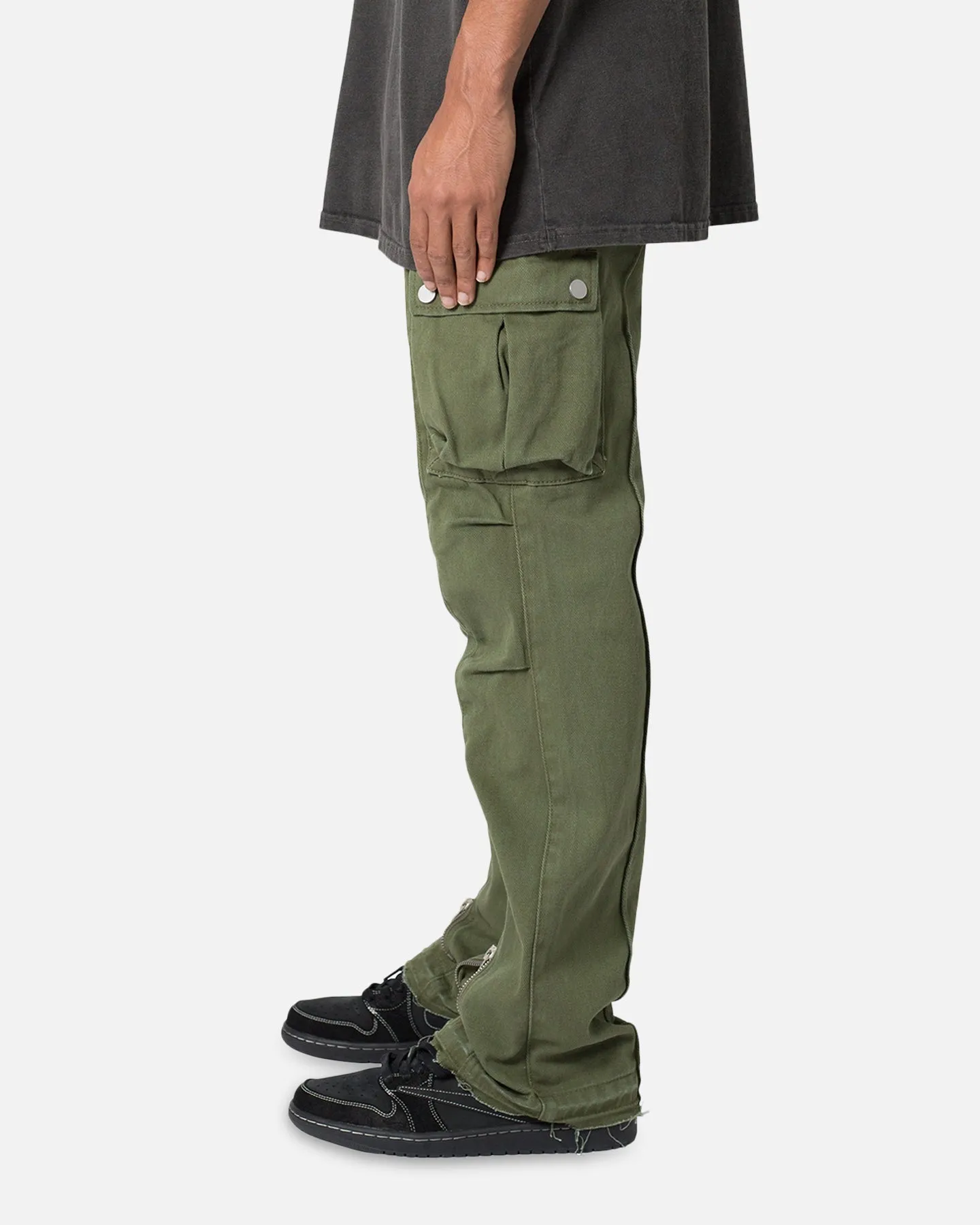 MNML Front Zip Flare Cargo Pants Olive