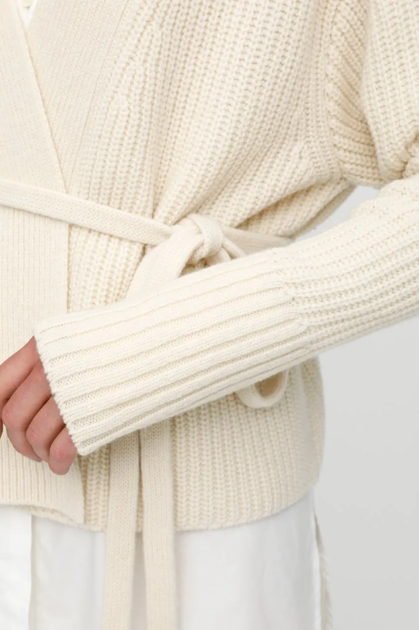 Moussy Denim - MV Short Knit Cardigan in Off White