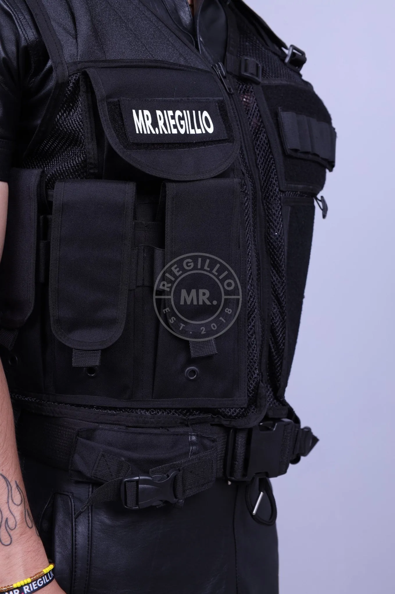 MR. Utility Vest