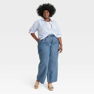 New - Women's Wide Leg Denim Cargo Trousers - Universal Thread Medium Wash 22