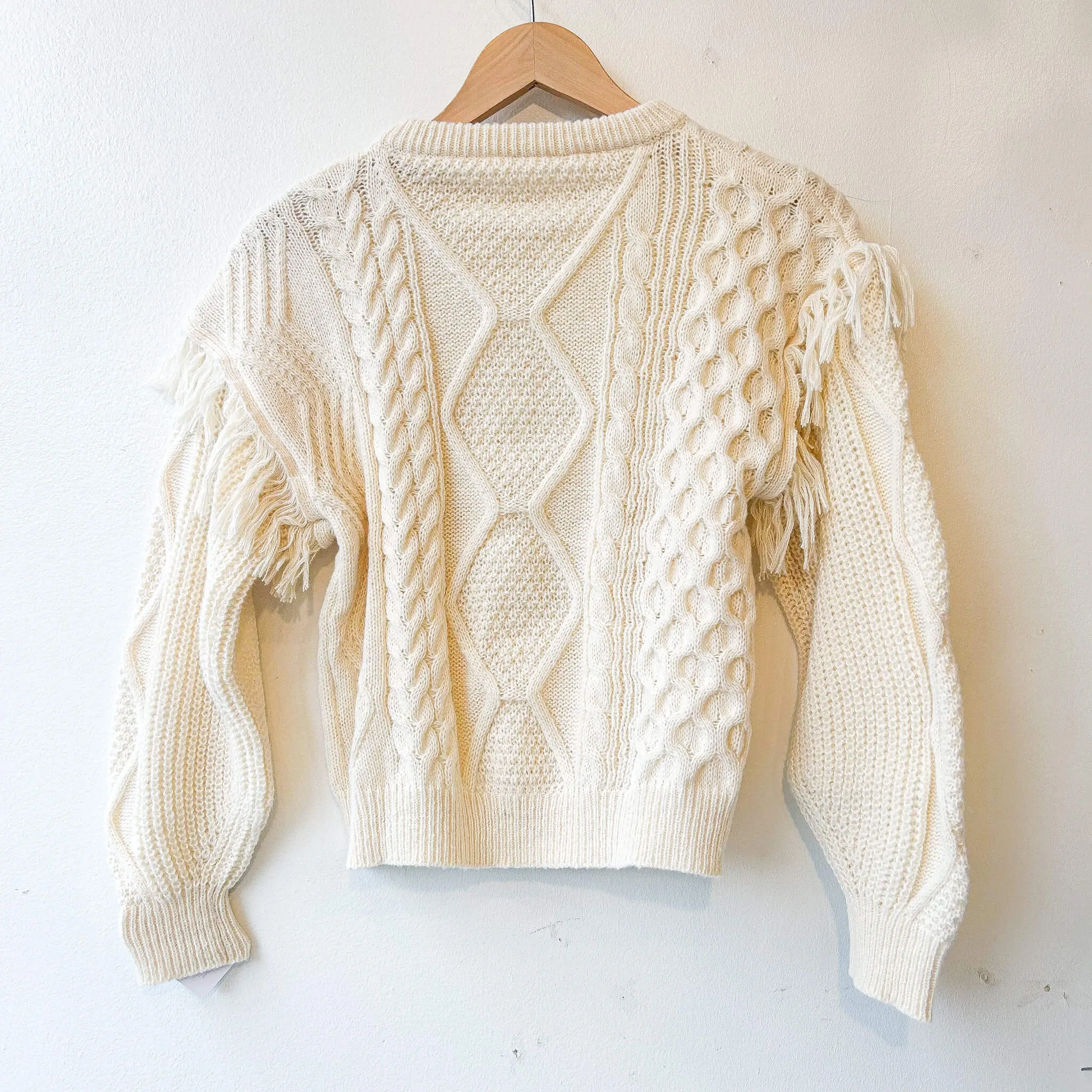 SPACE | Cable Knit Fringe Trim Sweater