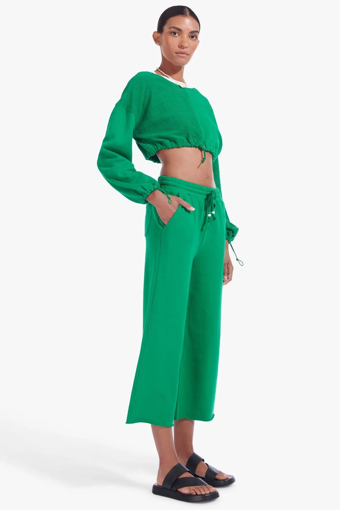 WIDE LEG CROPPED SWEATPANTS | CLOVER